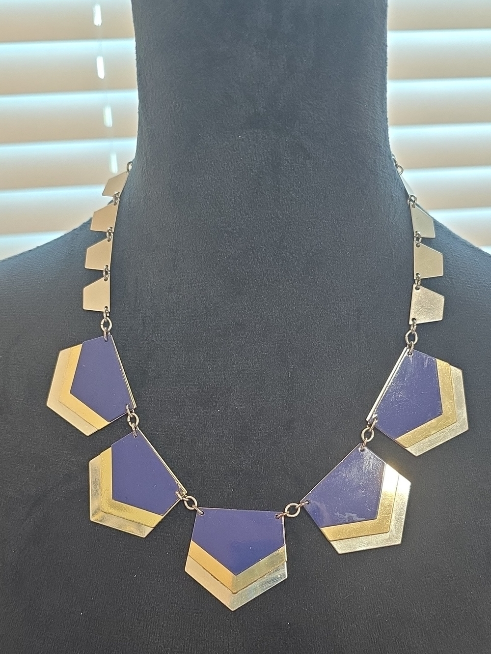 VINTAGE EXPRESS Geometric Navy Blue and Gold And Silver Toned Statement Necklace